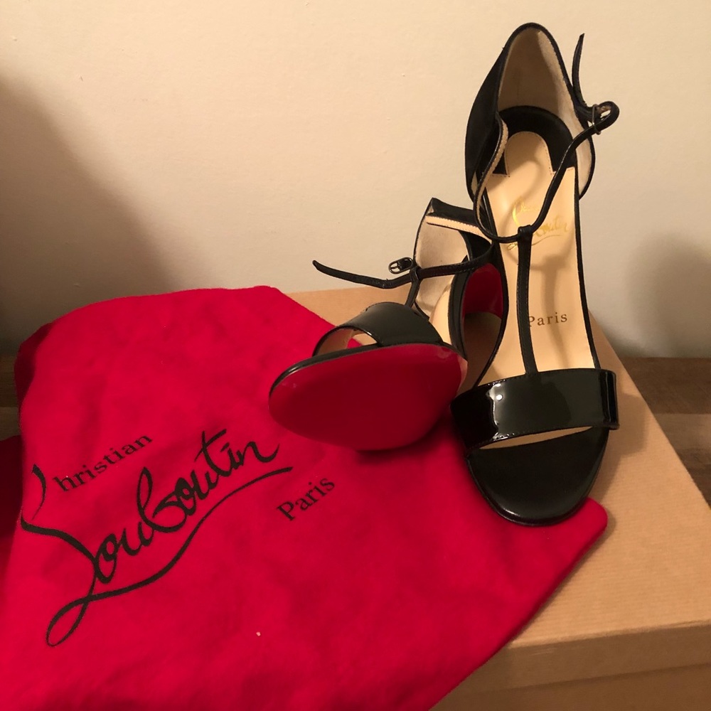 Christian Louboutin heels 👠